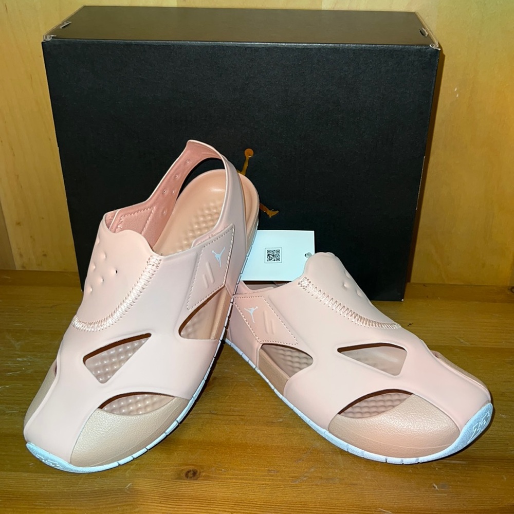Jordan Flare Girl’s Sandals NIB